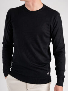 BL11 Maglione basico in viscosa girocollo CRACCO Nero (2)