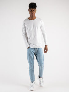BL11 T-shirt in cotone basica a manica lunga Bianca (3)