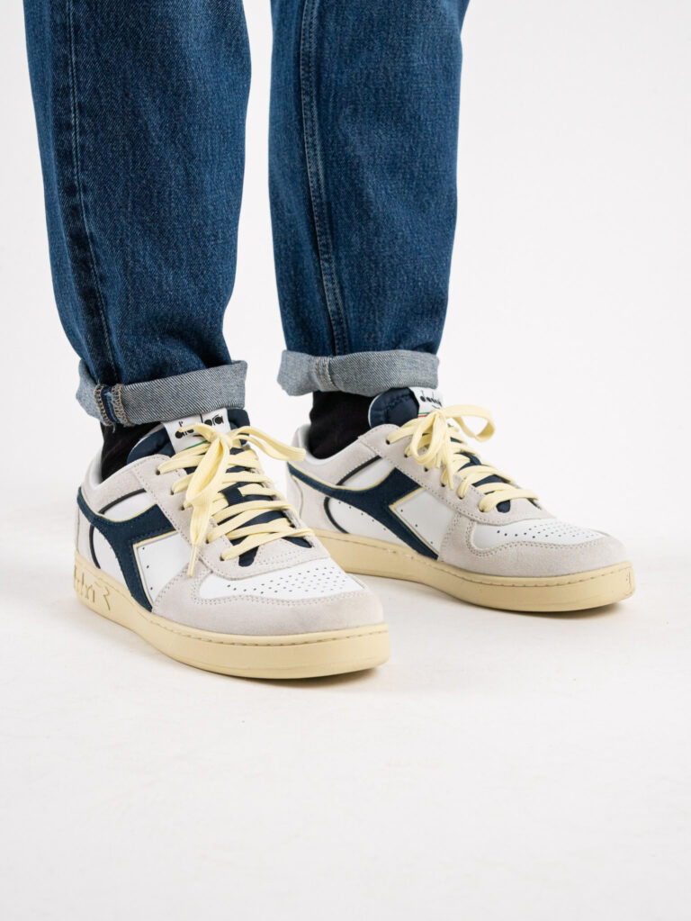 DIADORA Magic Basket Low Suede Leather WhiteBlue Caspian Sea1 1 DIADORA DIADORA Magic Basket Low Suede Leather White/Blue Caspian Sea