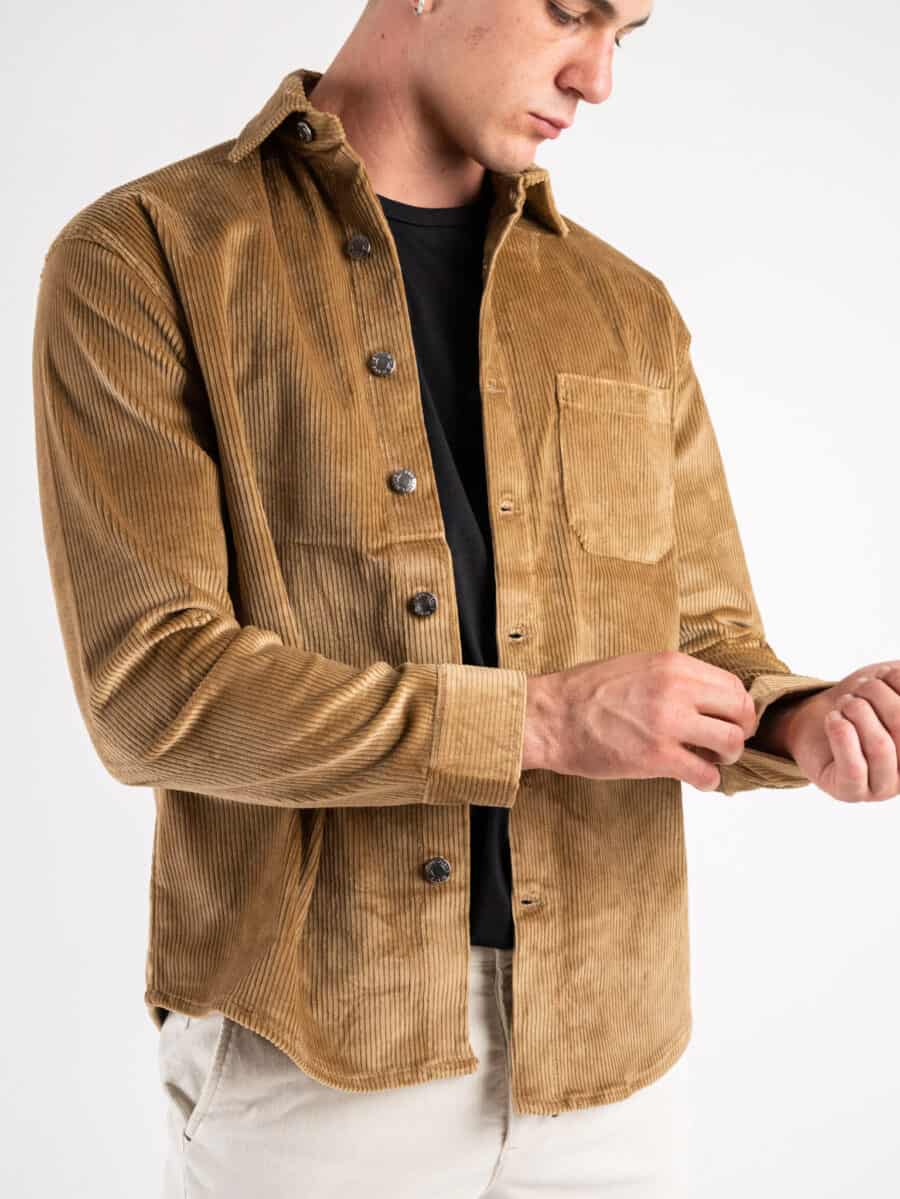ESTASI Camicia in velluto a costine con taschino ST. MORITZ Cammello