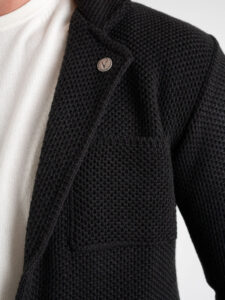 V2 Giacca in maglia misto lana merino con pochette GULPOPE Nera (7)