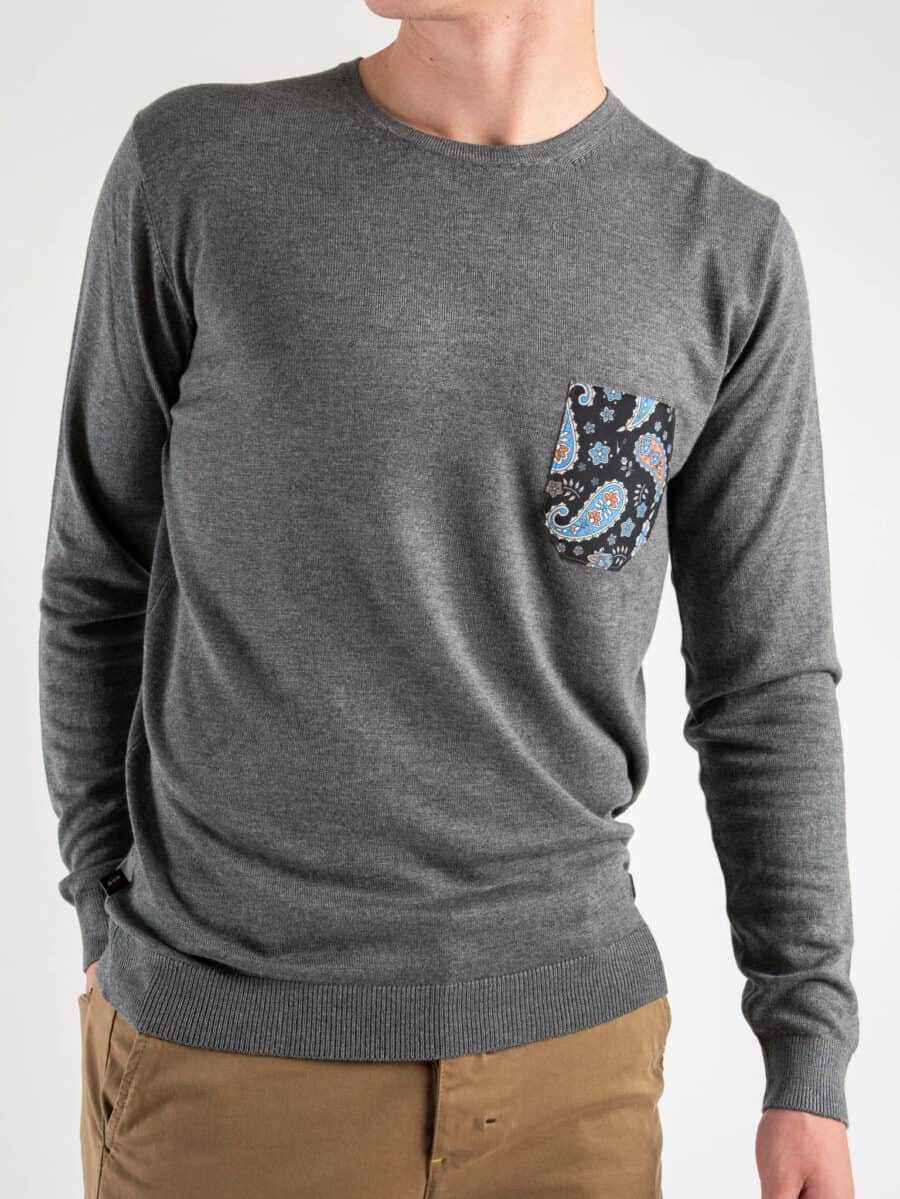 V2 Maglione girocollo basico con taschino BANDANA 26 Grigio