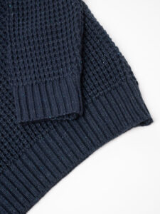 V2 Maglione girocollo misto lana con taschino PATCHWORK 22 Blu (1)