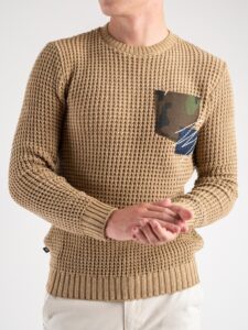 V2 Maglione girocollo misto lana con taschino PATCHWORK 22 Cammello (4)