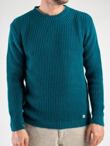 BL11 Maglione girocollo a costine con piccole rotture su collo, polsini e fondo KIR Petrolio2