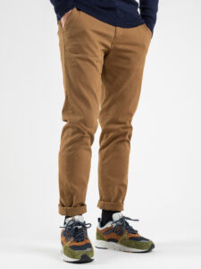 ESTASI Pantalone chinos tinta unita slim FODEN 2301S Cammello (4)