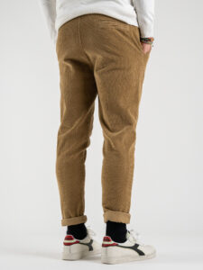 ESTASI Pantalone in velluto a costine con pinces ZIDANE Cammello (6)