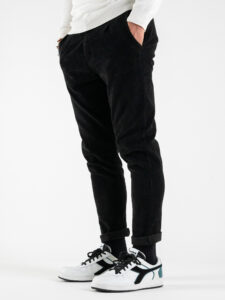 ESTASI Pantalone in velluto a costine con pinces ZIDANE Nero (2)
