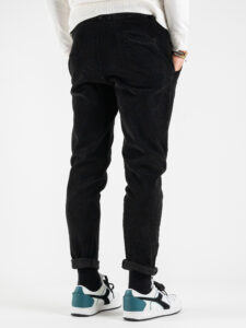 ESTASI Pantalone in velluto a costine con pinces ZIDANE Nero (3)