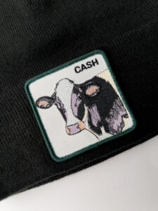 GOORIN BROS Cuffia con patch stampa mucca CASH Nera (1)