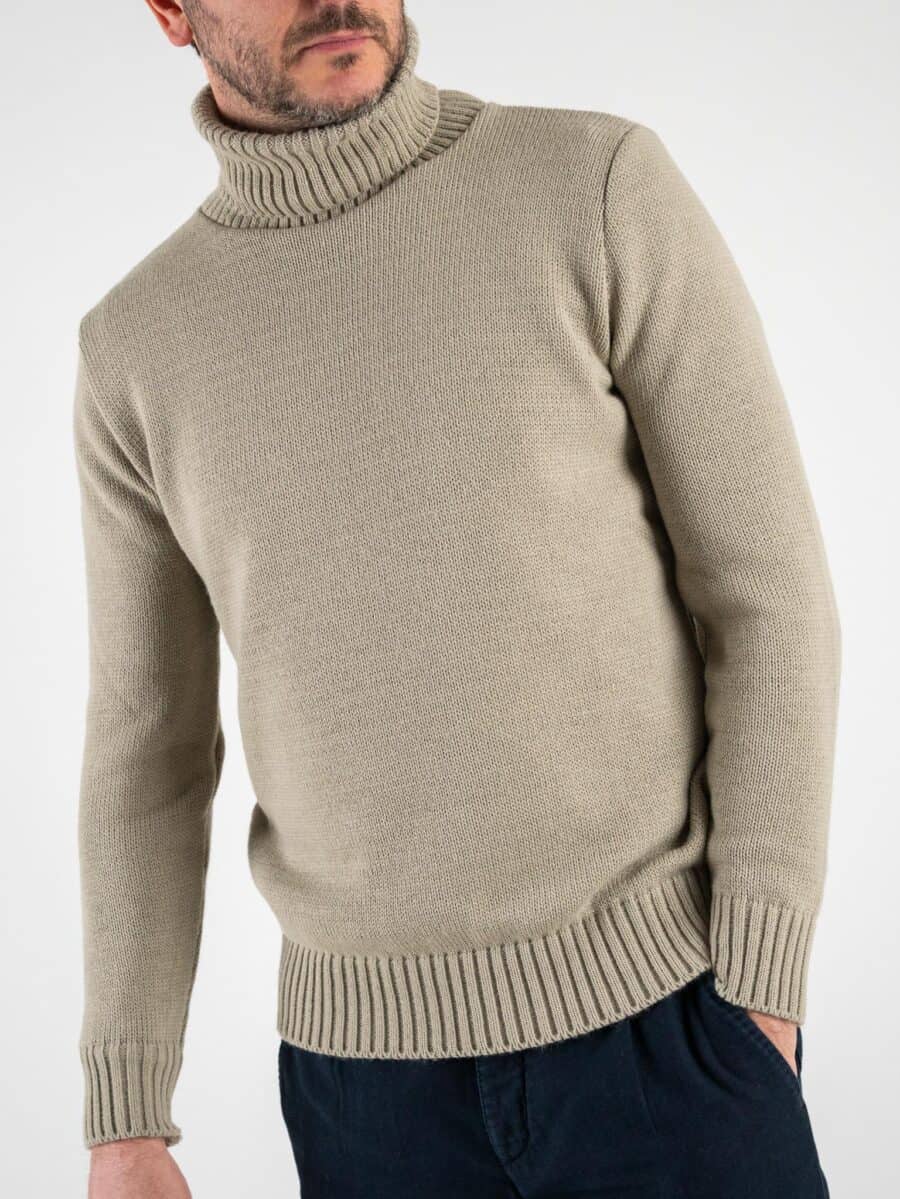 AKIRO’ Dolcevita in maglia calda misto lana tinta unita AK82558 Sabbia