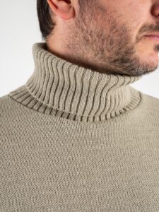 AKIRO’ Dolcevita in maglia calda misto lana tinta unita AK82558 Sabbia (5)