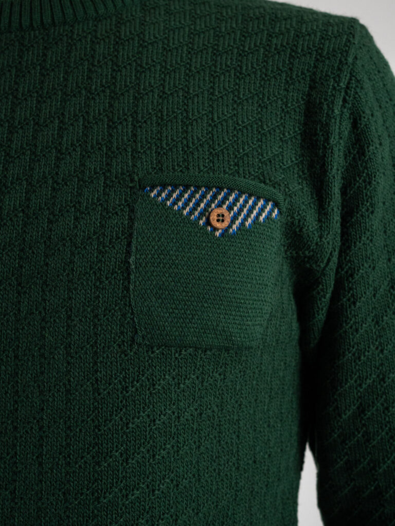 AKIRO Maglione girocollo lavorato con taschino AKW260 Verde 3 AKIRO' AKIRO’ Maglione girocollo lavorato con taschino AKW260 Verde