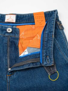 BERNA Jeans cropped morbido di gamba con tasca pantalone e stampa azteca fronteretro 205109 (2)