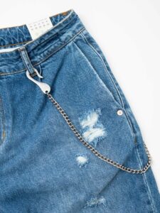 BERNA jeans Jeans cropped morbido di gamba con rotture e catenella removibile 220177 (7)