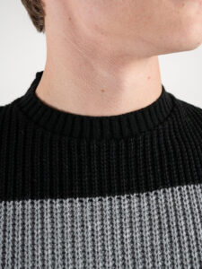 V2 Maglione girocollo misto lana a righe fluo gialle MARIGNEGIF Nero (5)