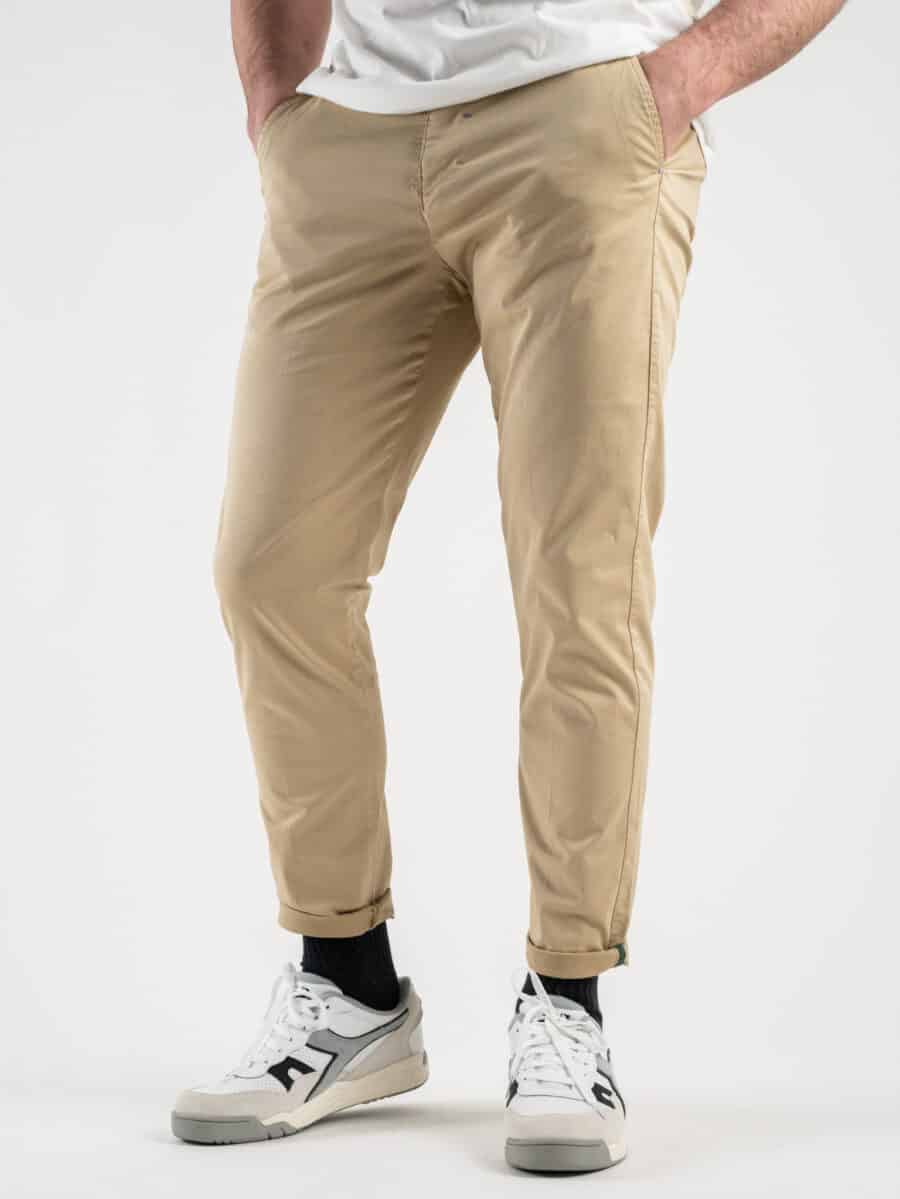 BERNA Pantalone in cotone leggero con taglio slim fit Coloniale