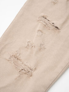 Jeans leggero cropped con coulisse e rotture CR2307 Sabbia223