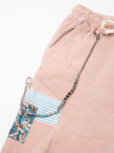 V2 Jeans DRILL con coulisse, piccole graffiature, pacht laterali e catenella Cipria7