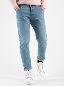 V2 Jeans azzurro slim,tasca posteriore con stampa MARMO Denim3