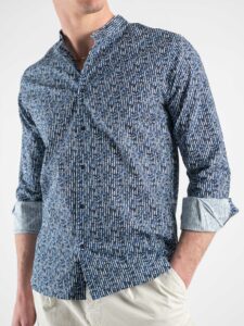 ESTASI Camicia in cotone con collo coreana e stampa foglie ARIETE Blu5