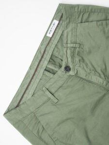 ESTASI Pantalone chinos leggero con risvolto made in Italy LONDRA Verde1