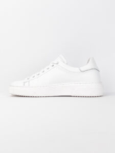 ESTASI Sneakers basica in pelle martellata Made In Italy AZ52 ANDREA Bianca2