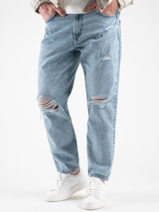 ONLY&SONS Jeans lavaggio medio leggermente slavato con rotture AVI CROP 220249273
