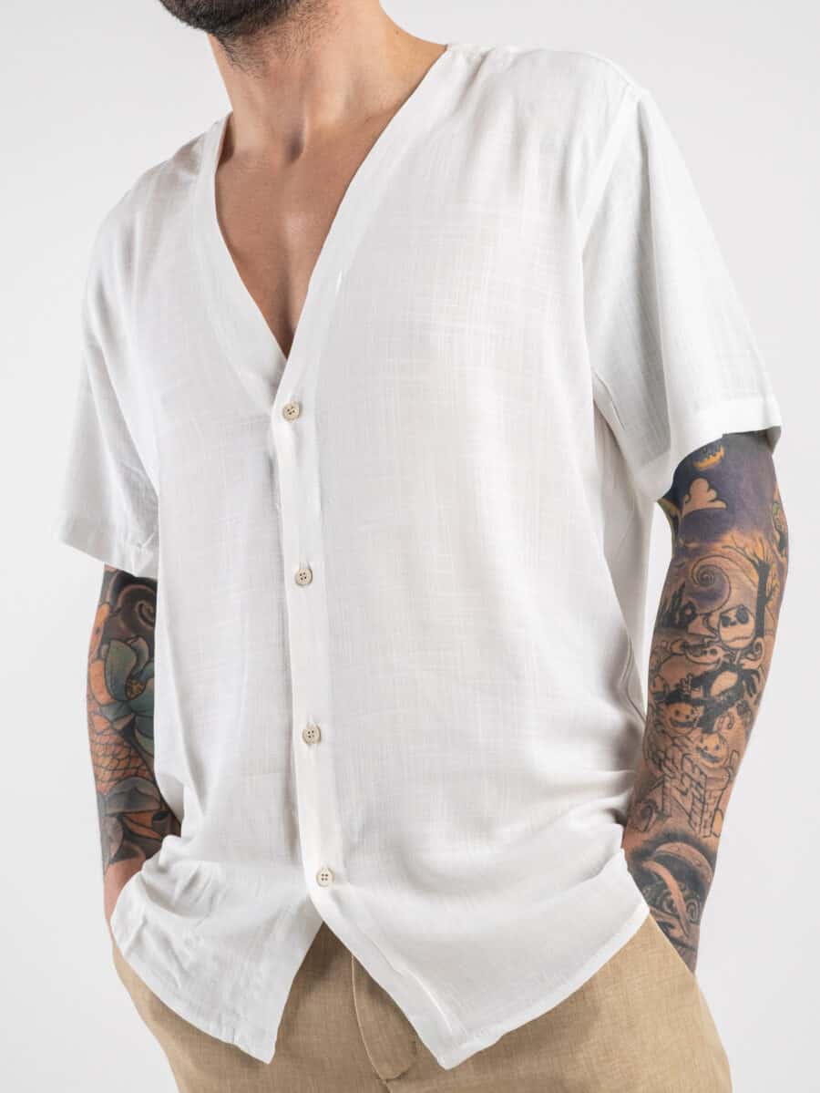 OVER-D Camicia morbida in viscosa con scollo a V e mezza manica OE1S2S3C24 Bianca
