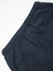 V2 Jeans DRILL leggero con coulisse, piccole graffiature e pacht laterali Blu7