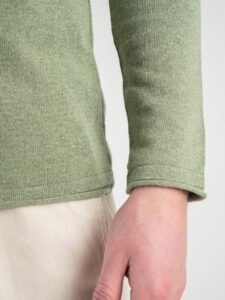 V2 Maglione leggero con taschino a contrasto e pochette MALGBL Verde4