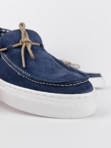 V2 Mocassino barca in camoscio blu con lacci in corda beige CAPRI1