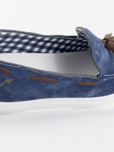 V2 Mocassino barca in camoscio blu con nappine marroni SANTORINI6