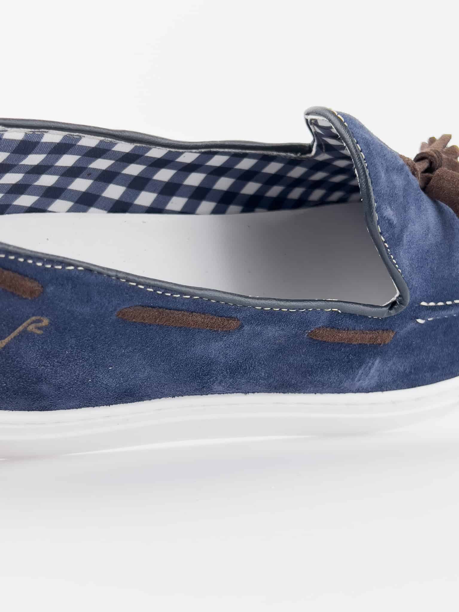 Mocassino con nappine blu clearance