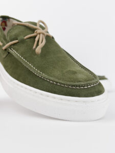 V2 Mocassino barca in camoscio verde con lacci in corda beige CAPRI2
