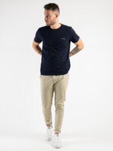 V2 T-shirt basica con taschino interno floreale Blu (1)