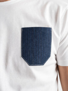 V2 T-shirt in cotone con taschino in jeans Bianca (1)