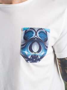 V2 T-shirt in cotone con taschino stampa fluid Bianca3