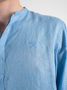 BERNA Camicia in lino con collo coreana e bottoni a scomparsa 230113 Cielo3