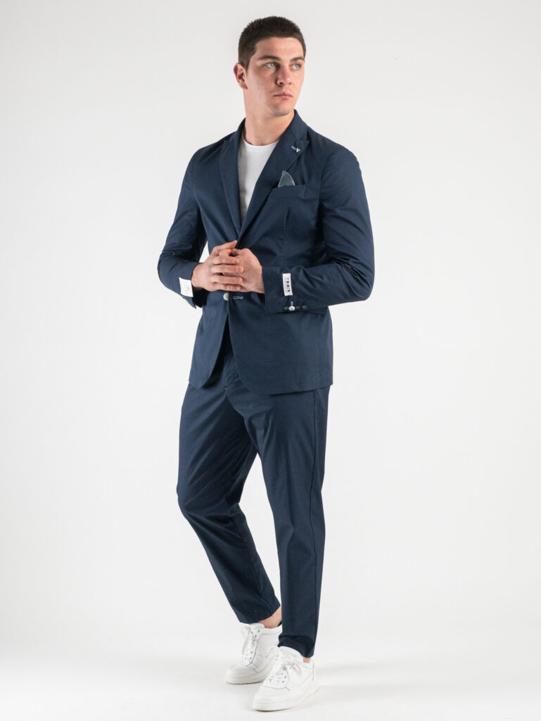 BERNA Pantalone da abito in tessuto tecnico vestibilità morbida 230278 Blu Navy1 Abiti