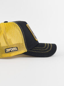 CAPSLAB Cappellino nero Dragon Ball con retina gialla e stampa patch GOTENKS Nero3