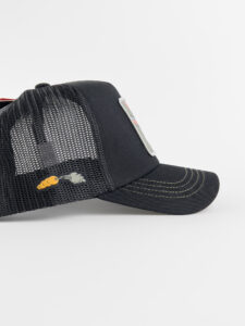 CAPSLAB Cappellino nero Looney Tunes con retina nera e stampa patch BUNNY Nero3