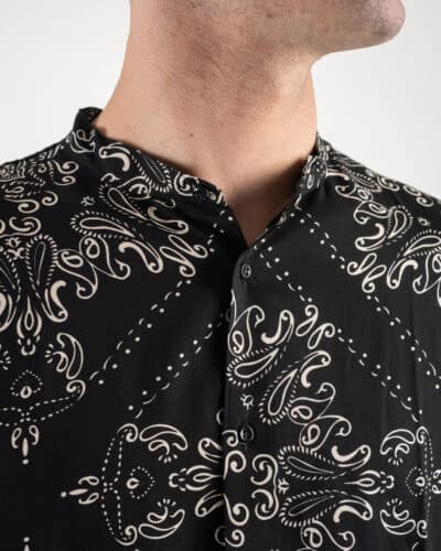ESTASI Camicia in viscosa con collo coreana fantasia floreale PEYOTE Nera3 ESTASI ESTASI Camicia in viscosa con collo coreana fantasia floreale PEYOTE Nera
