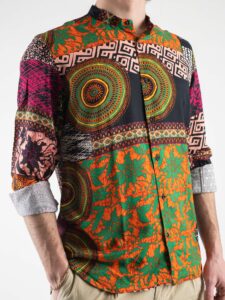 ESTASI Camicia in viscosa con collo coreana fantasia maori LAZZA Nera6