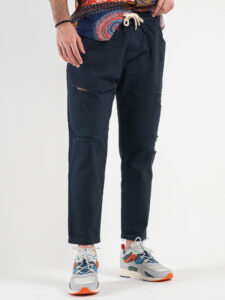 ESTASI Jeans leggero cropped con coulisse e rotture MESSI Blu6