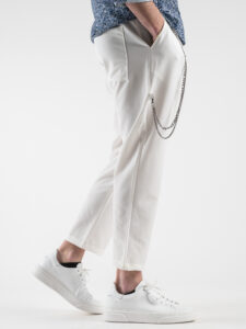 ESTASI Pantalaccio leggero corto alla caviglia con coulisse e catenella MAN CITY Bianco3