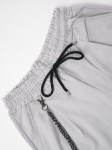 ESTASI Pantalaccio leggero corto alla caviglia con coulisse e catenella MAN CITY Grigio2