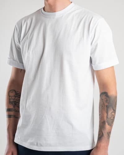ESTASI T shirt basica in tinta unita semi over 902 Bianca1 Saldi
