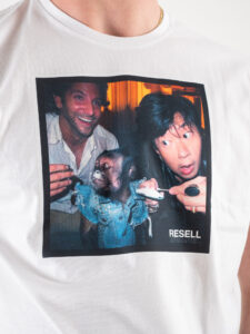 RESELL T-shirt in cotone con stampa UNA NOTTE DA LEONI 58 bianco2