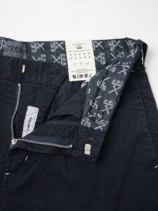 BERNA Pantalone leggero cropped con pinces 230336 Navy1